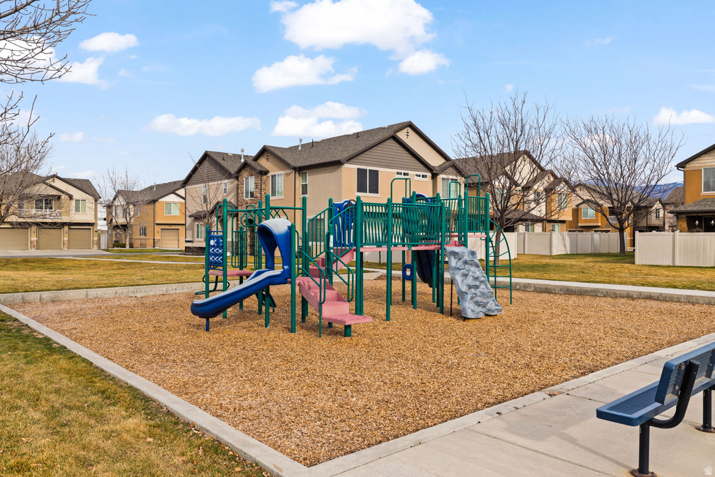 997 W ALLINGTON DR North Salt Lake, UT 84054