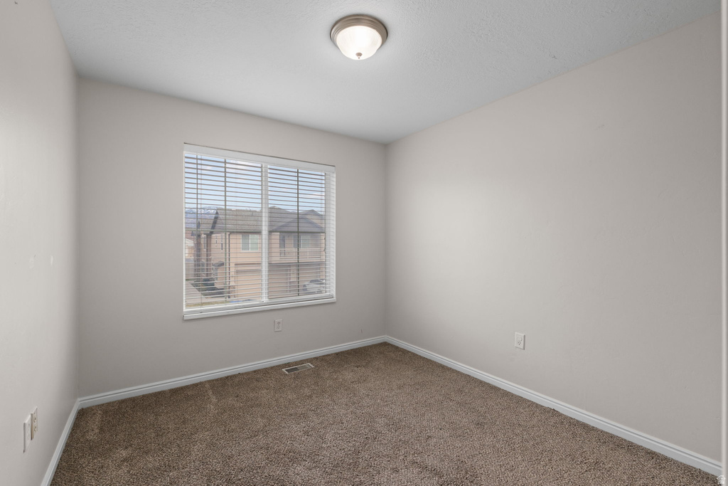 997 W ALLINGTON DR North Salt Lake, UT 84054