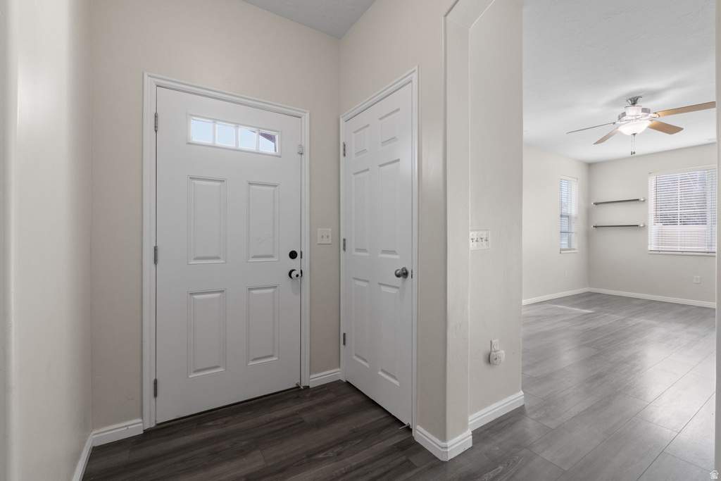 997 W ALLINGTON DR North Salt Lake, UT 84054