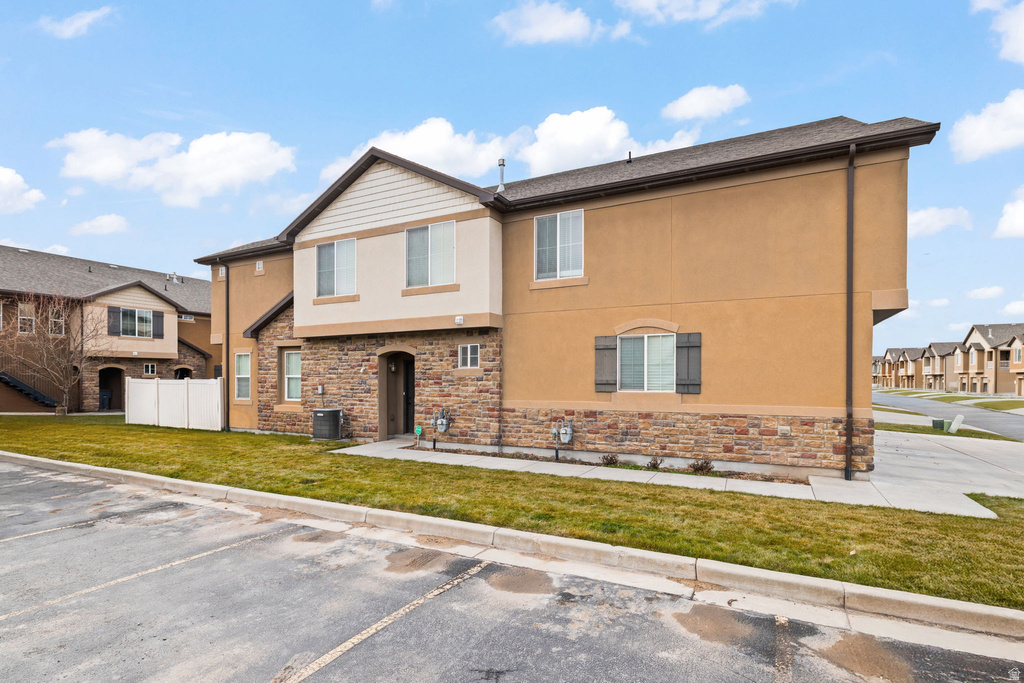 997 W ALLINGTON DR North Salt Lake, UT 84054