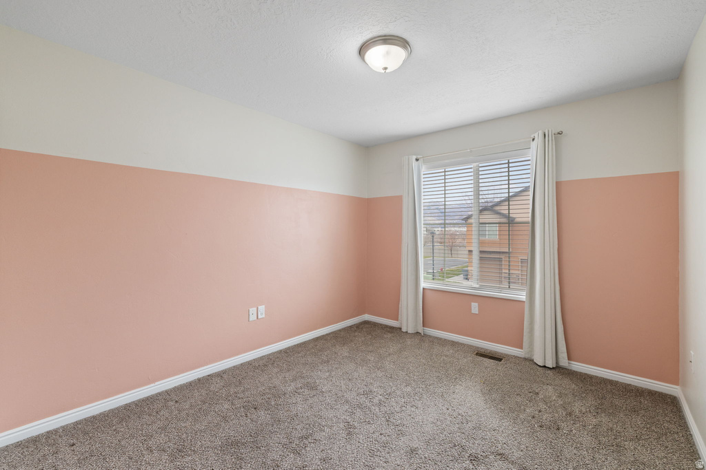 997 W ALLINGTON DR North Salt Lake, UT 84054