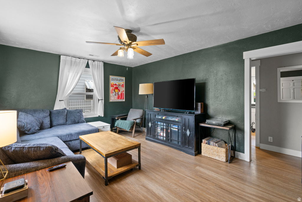 3 E GIBBS CIR South Ogden, UT 84405