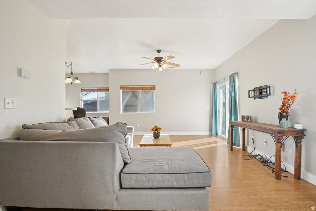 12793 S ASPEN SPRINGS DR Riverton, UT 84096