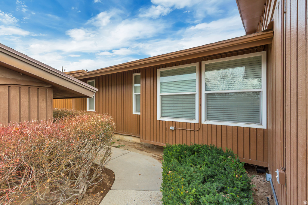 3371 S HONEYCUT RD #B Millcreek, UT 84106