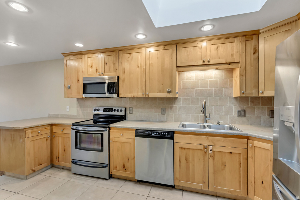 3371 S HONEYCUT RD #B Millcreek, UT 84106