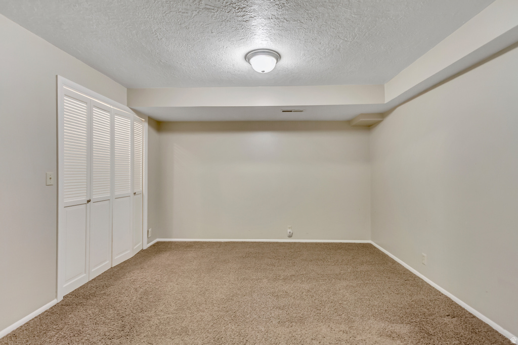 3371 S HONEYCUT RD #B Millcreek, UT 84106