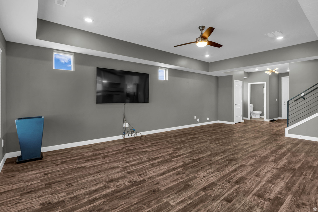 192 E CROWN POINT DR Saratoga Springs, UT 84045