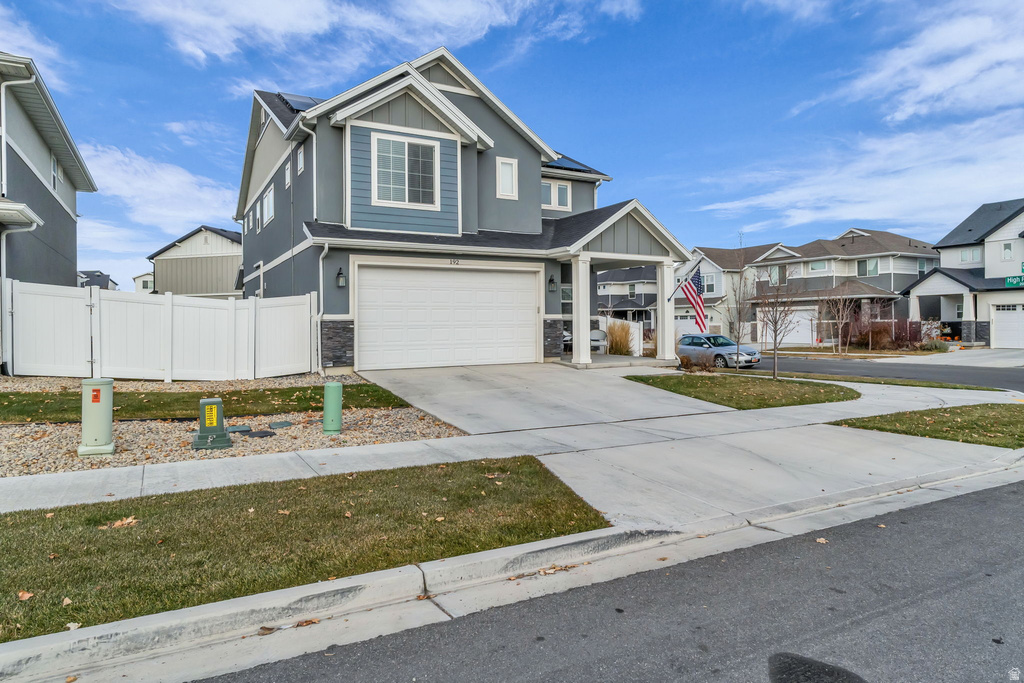 192 E CROWN POINT DR Saratoga Springs, UT 84045