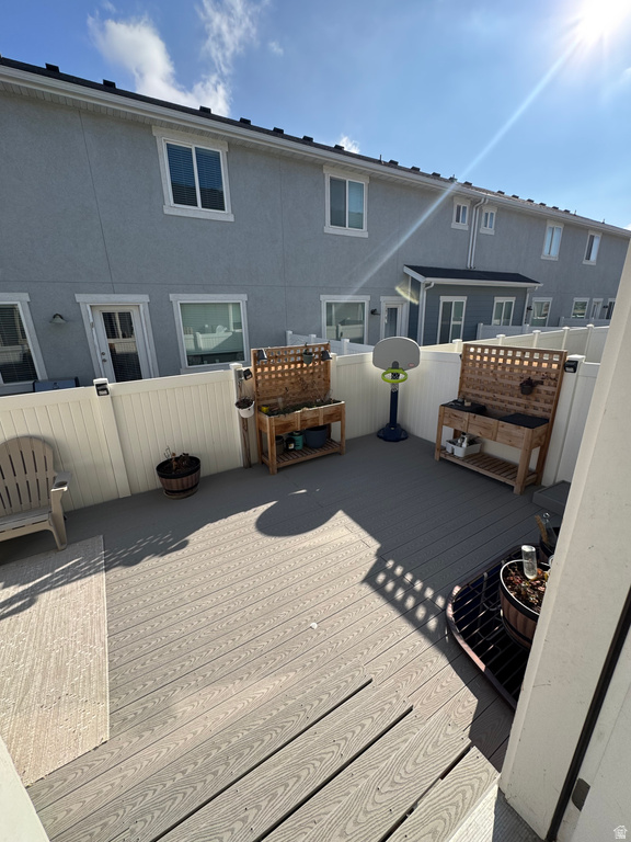 7410 N COTTAGE LN Eagle Mountain, UT 84005