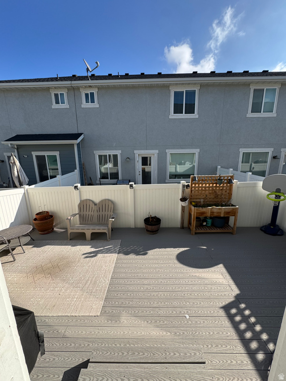 7410 N COTTAGE LN Eagle Mountain, UT 84005