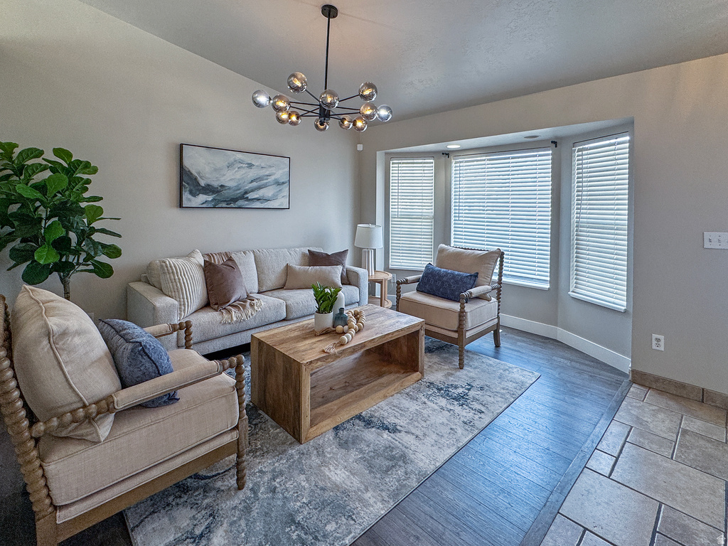 3283 W 11975 S Riverton, UT 84065