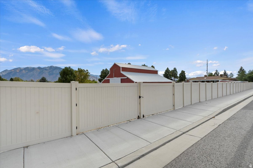 1600 W 11400 S South Jordan, UT 84095