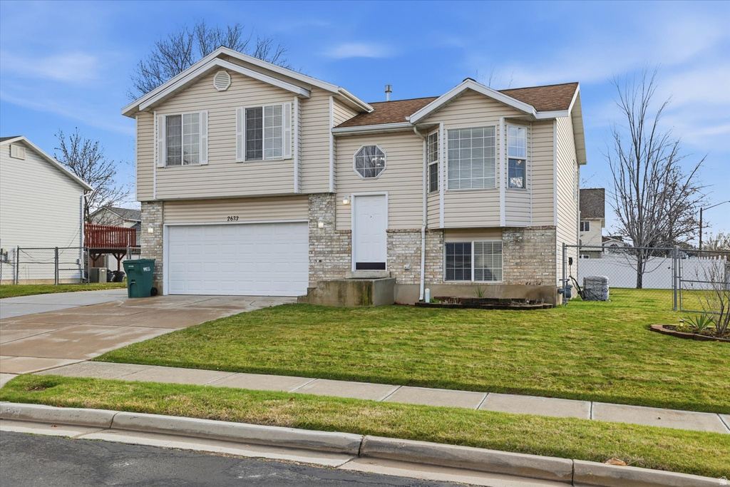 2673 W 3900 S Roy, UT 84067