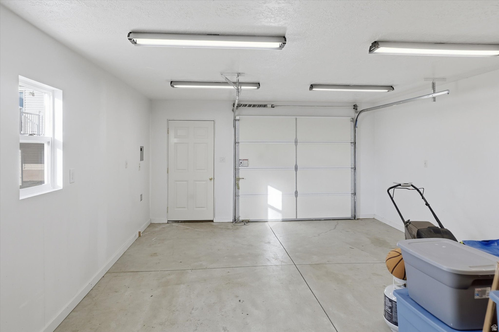 2673 W 3900 S Roy, UT 84067