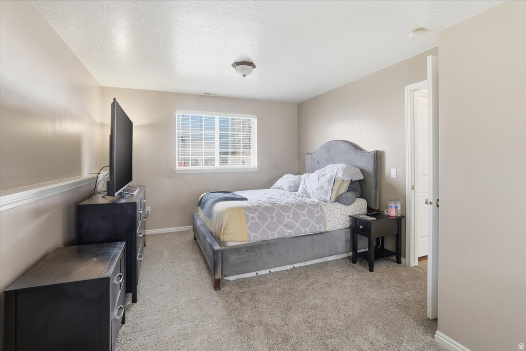 2673 W 3900 S Roy, UT 84067