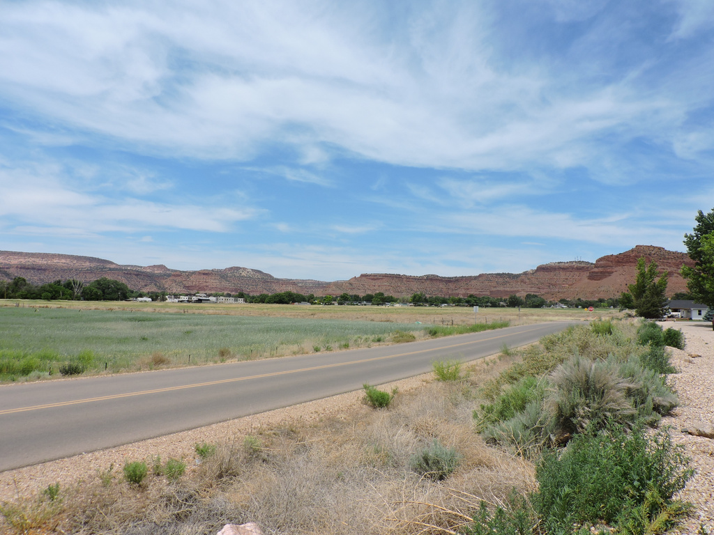 931 S HILLSIDE DR Kanab, UT 84741