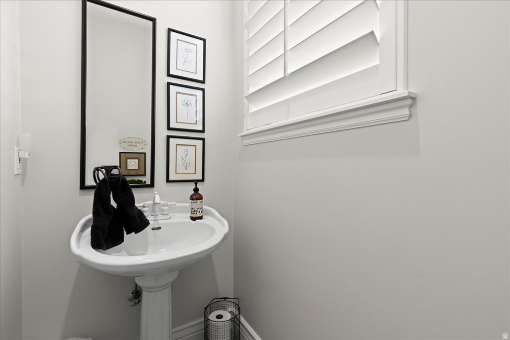 861 N 600 W Grantsville, UT 84029