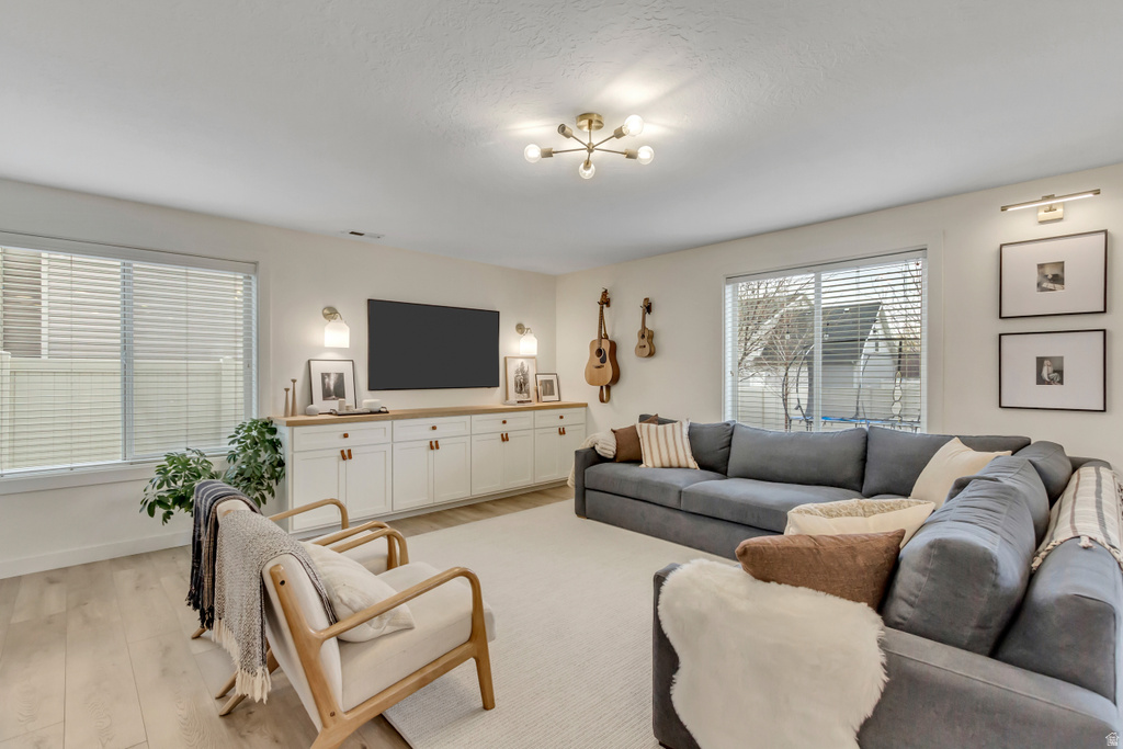 606 S 800 W Springville, UT 84663