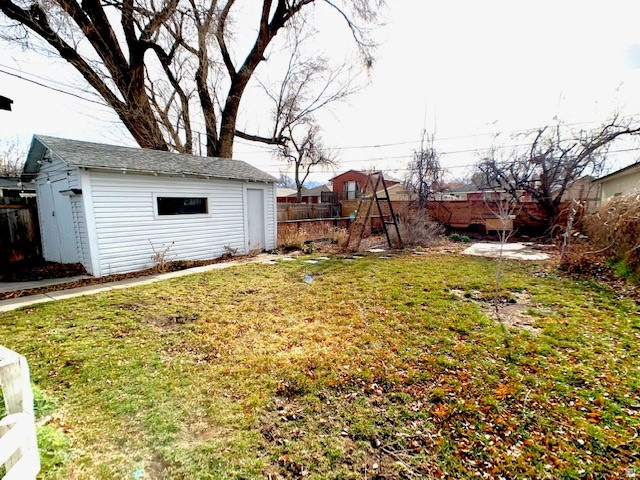 222 E COATSVILLE AVE Salt Lake City, UT 84115