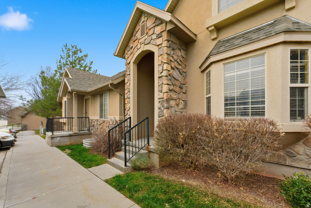 204 W CRESCENT VIEW LN #111 Tooele, UT 84074