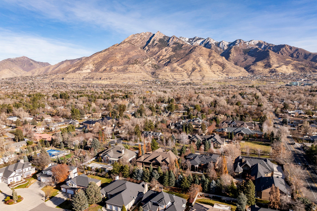 6150 MURDOCH WOODS PL Holladay, UT 84121