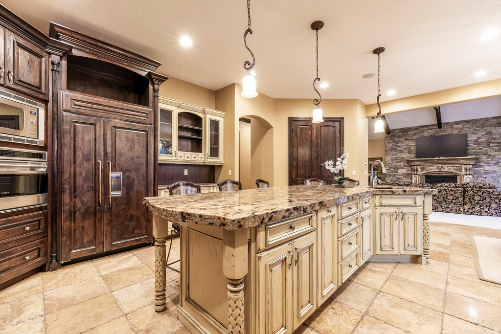 6150 MURDOCH WOODS PL Holladay, UT 84121