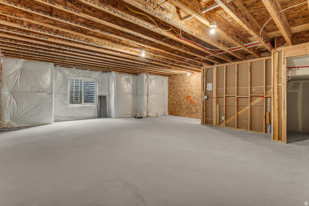 2732 S ALLISON WAY #214 Syracuse, UT 84075