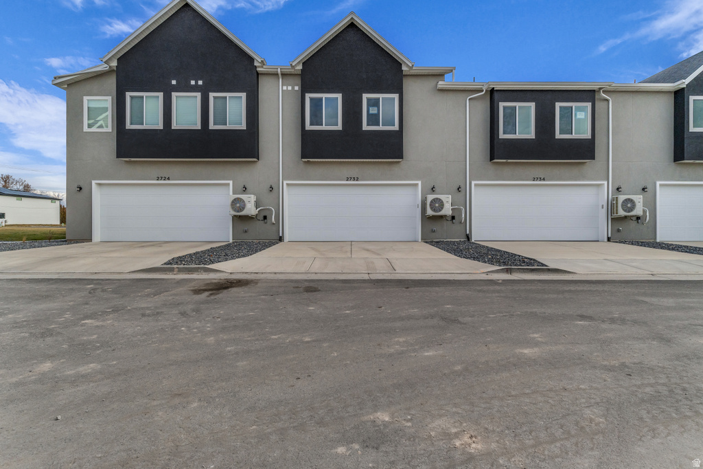 2732 S ALLISON WAY #214 Syracuse, UT 84075