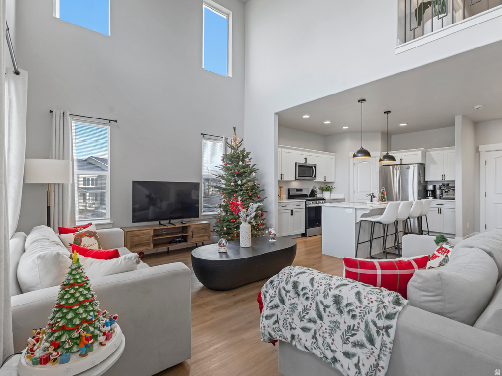 4536 W PARKES PEAK LN Herriman, UT 84096