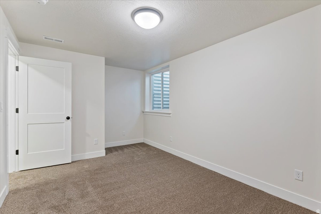 1204 N 1875 E Layton, UT 84040