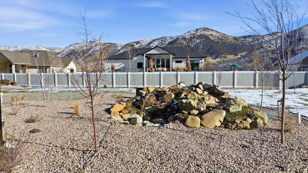 553 S LAKE VIEW DR Mantua, UT 84324