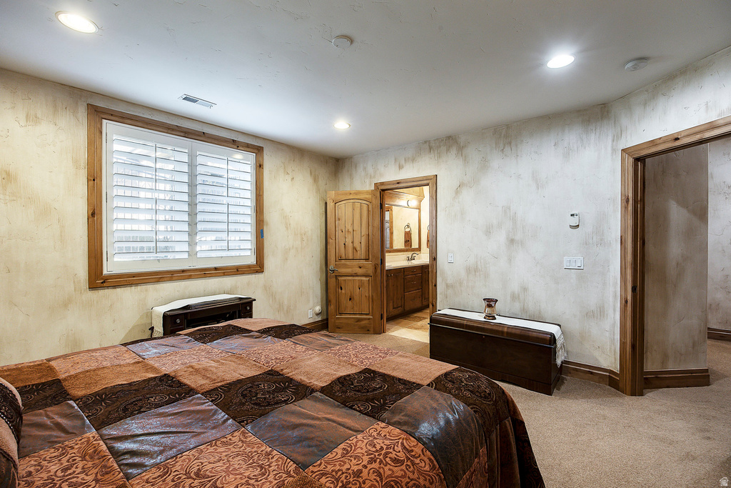 802 EAGLEPOINTE DR North Salt Lake, UT 84054