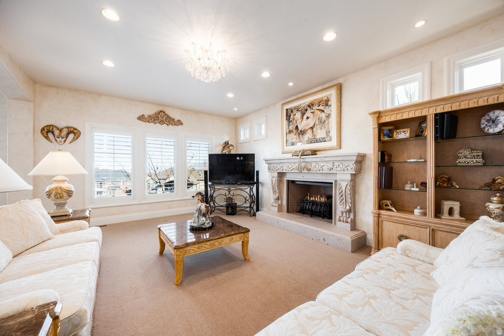 802 EAGLEPOINTE DR North Salt Lake, UT 84054