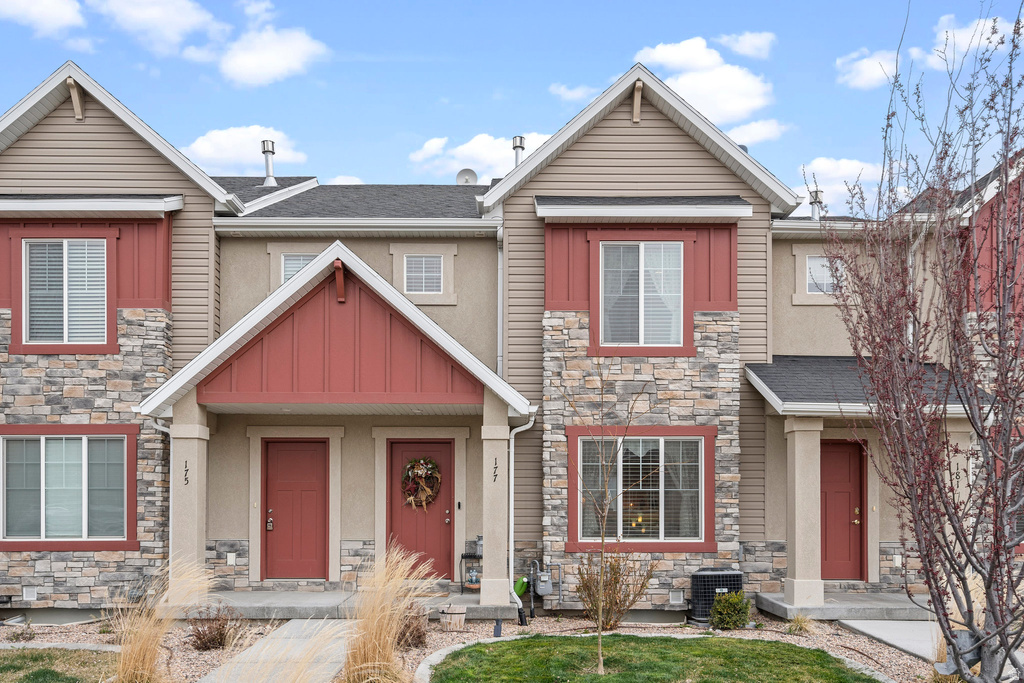 177 E 610 S Santaquin, UT 84655