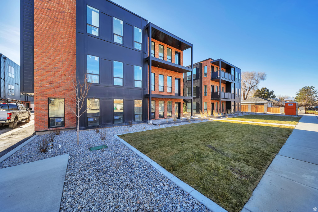 884 E ROWLEY DR #107 Millcreek, UT 84124