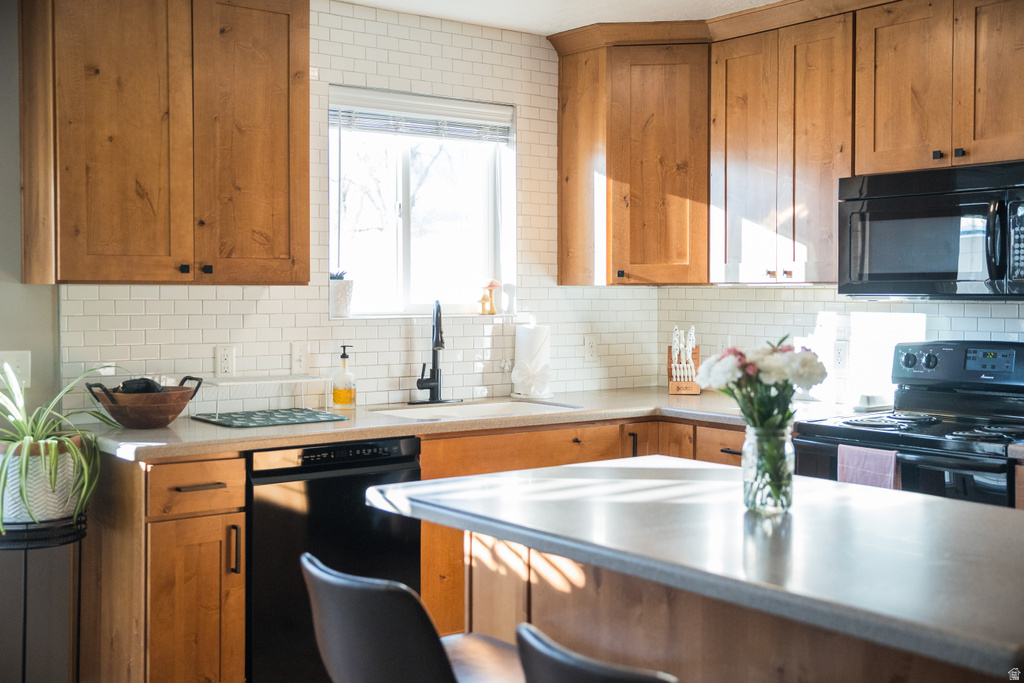 591 N 2425 W Maeser, UT 84078