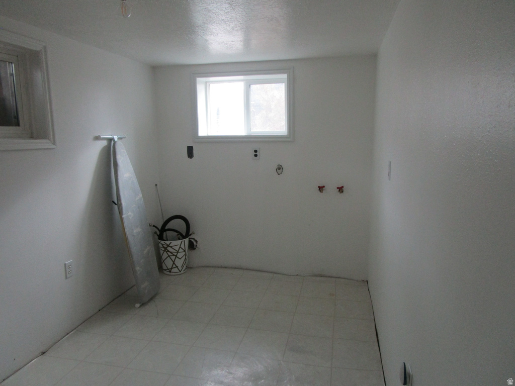 326 BANNOCK ST Malad City, ID 83252