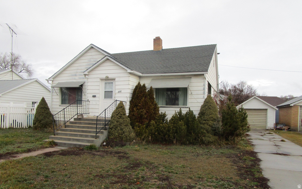 326 BANNOCK ST Malad City, ID 83252