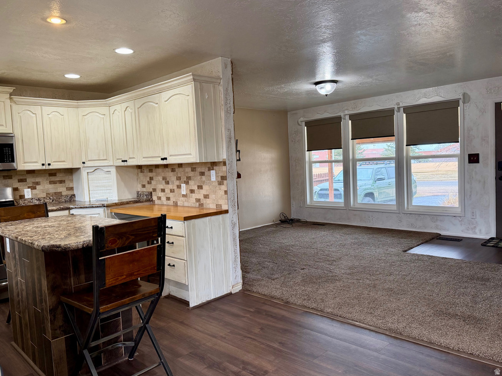 80 E 200 SOUTH ST Laketown, UT 84038