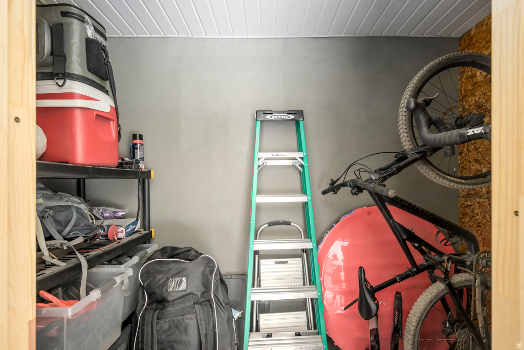 8345 S IRIS LUMI LN #304 Midvale, UT 84047