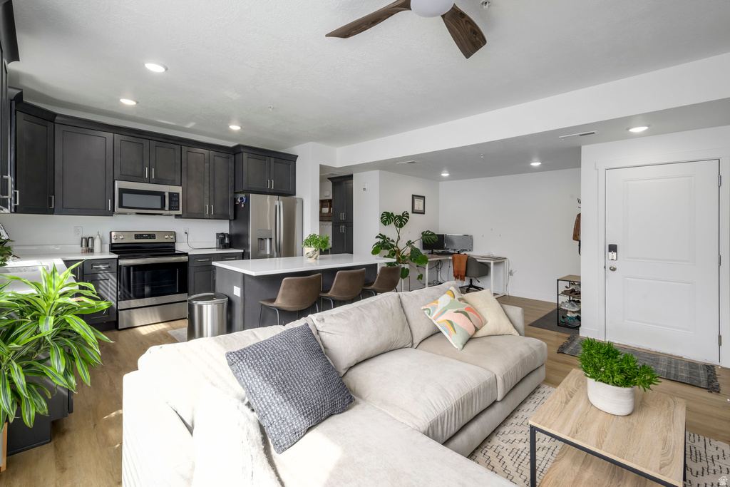 8345 S IRIS LUMI LN #304 Midvale, UT 84047