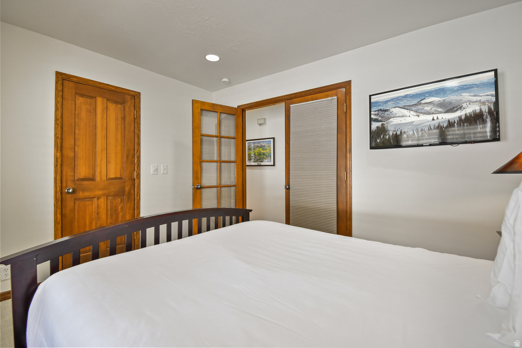 2478 DEER LAKE DR Deer Valley, UT 84060