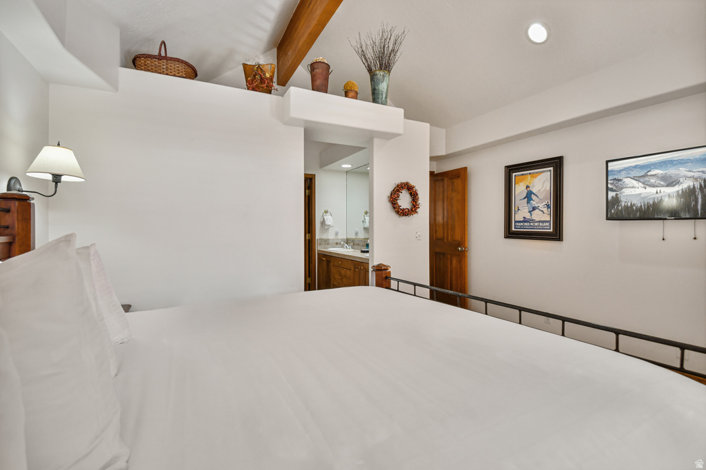 2478 DEER LAKE DR Deer Valley, UT 84060