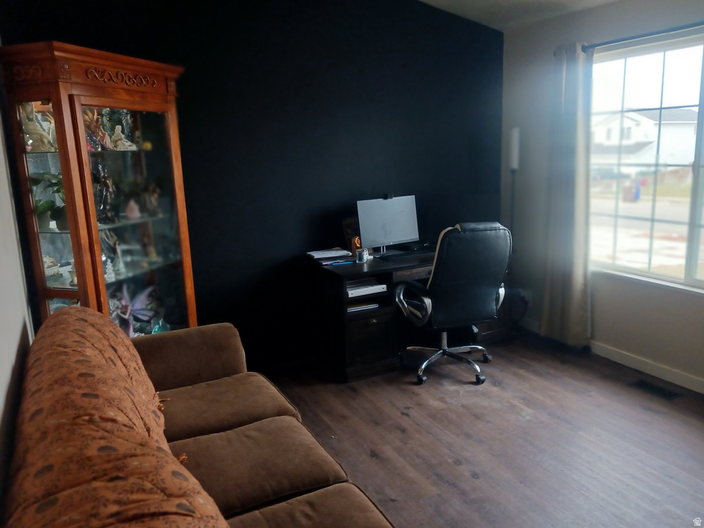 332 E 880 N Tooele, UT 84074