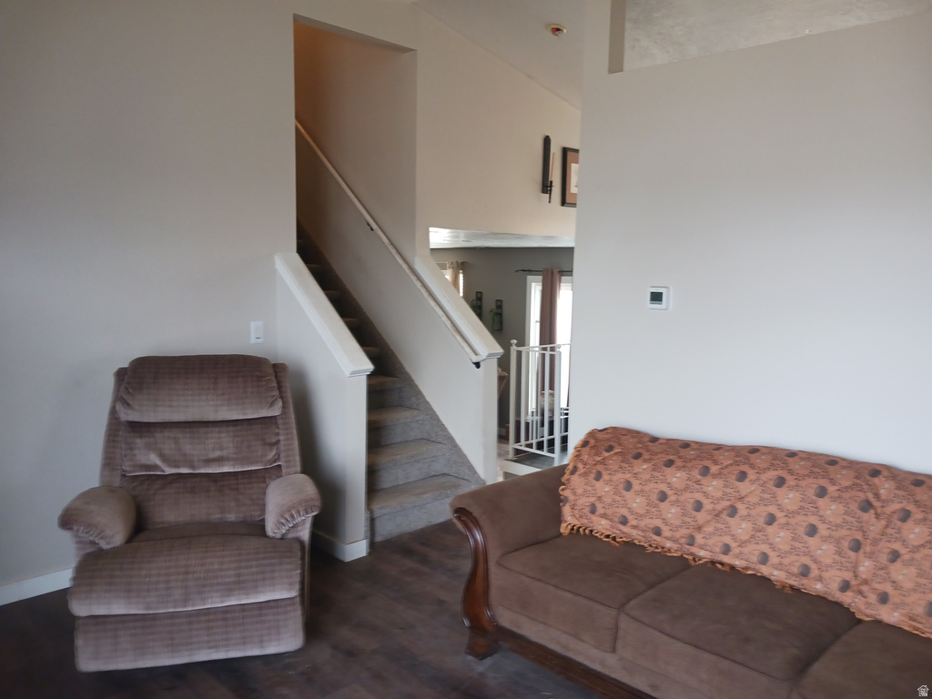 332 E 880 N Tooele, UT 84074