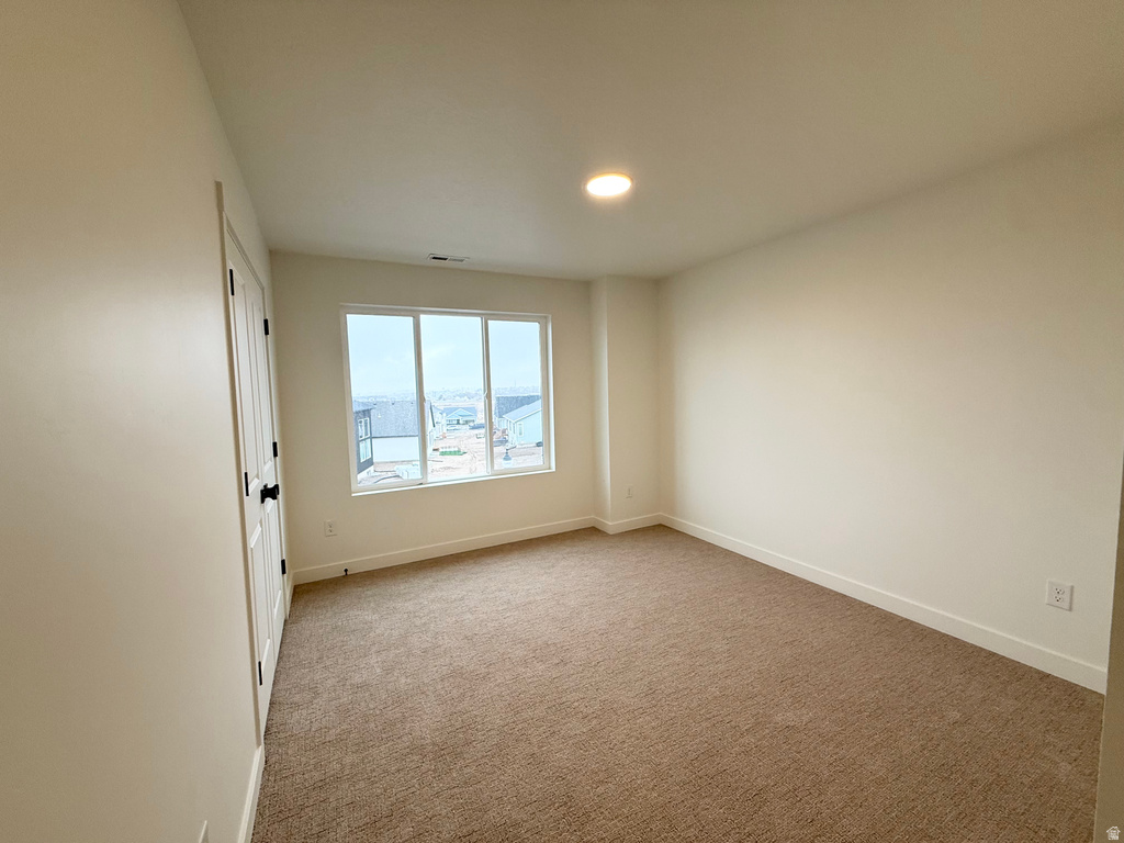 6934 W POINTE CEDAR LN #330 West Jordan, UT 84081