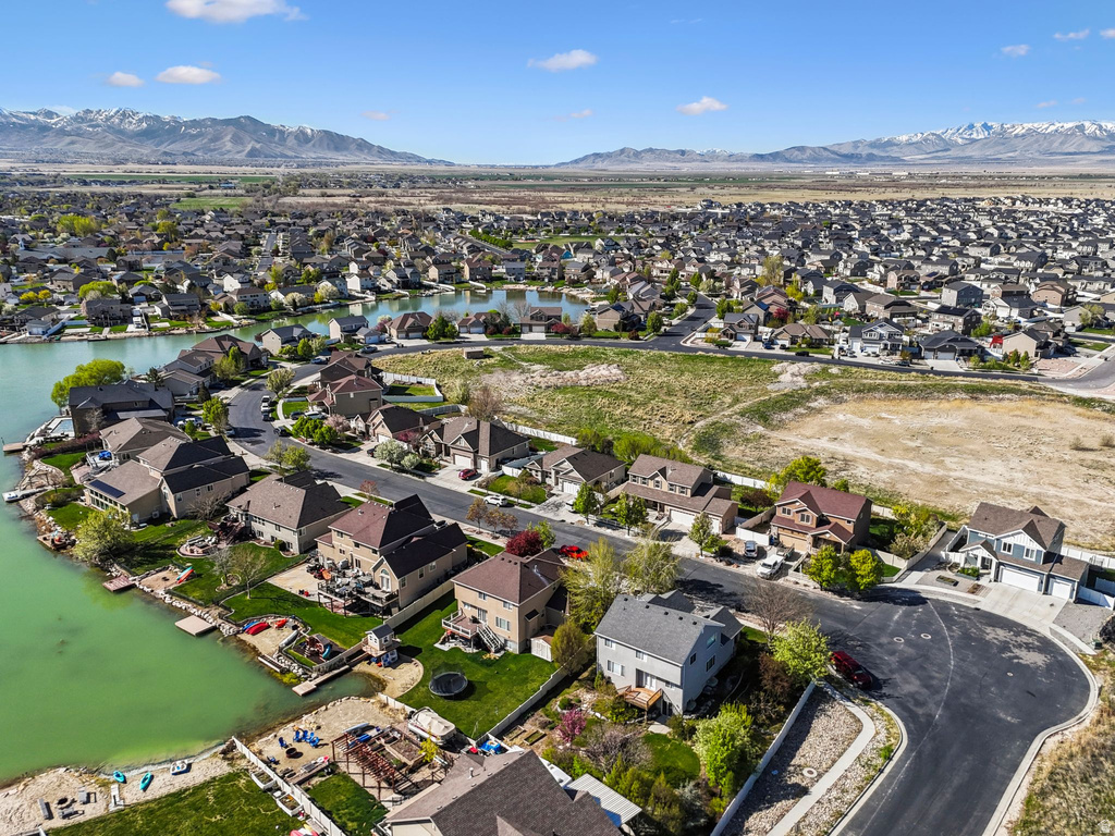 6169 N SCHOONER LN Stansbury Park, UT 84074