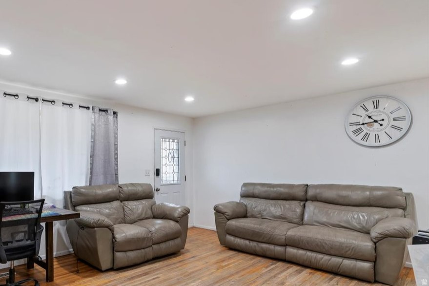 446 FERN DR Clearfield, UT 84015