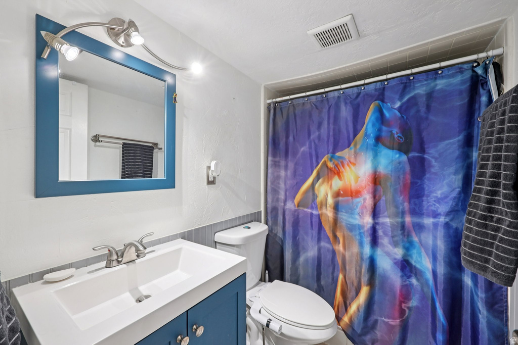 2409 W HARDROCK DR Taylorsville, UT 84129