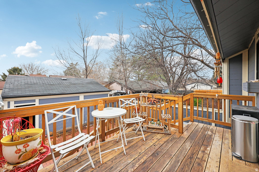 2409 W HARDROCK DR Taylorsville, UT 84129